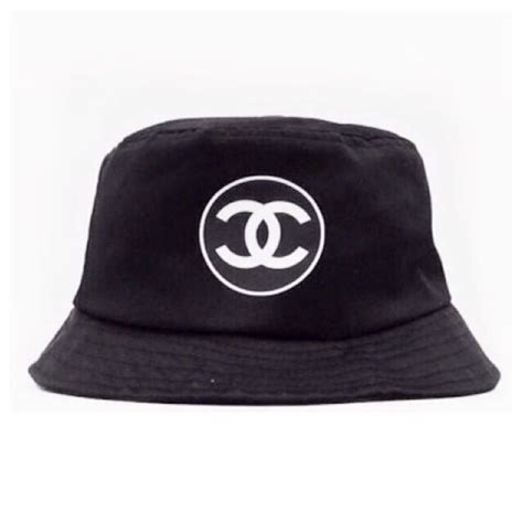 chanel bucket hat 2019